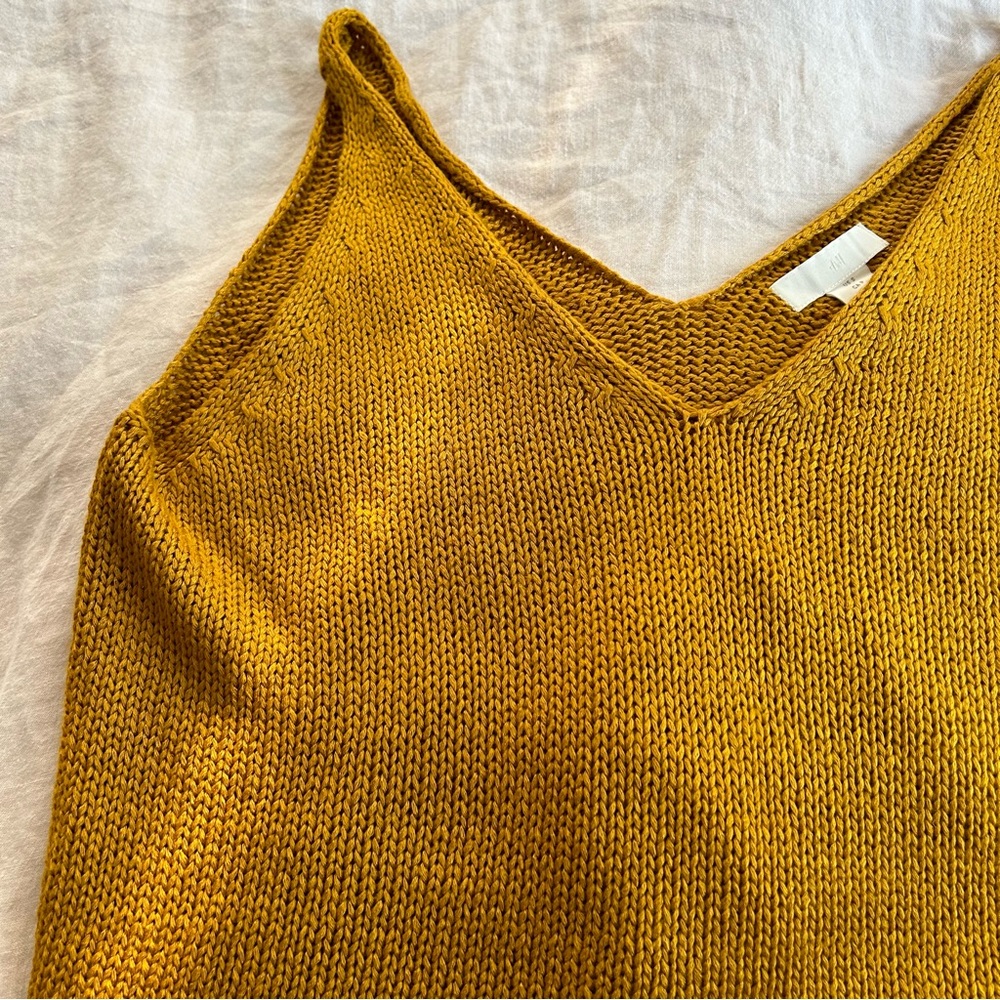 H&M Knit Tank - Picture 3 of 3